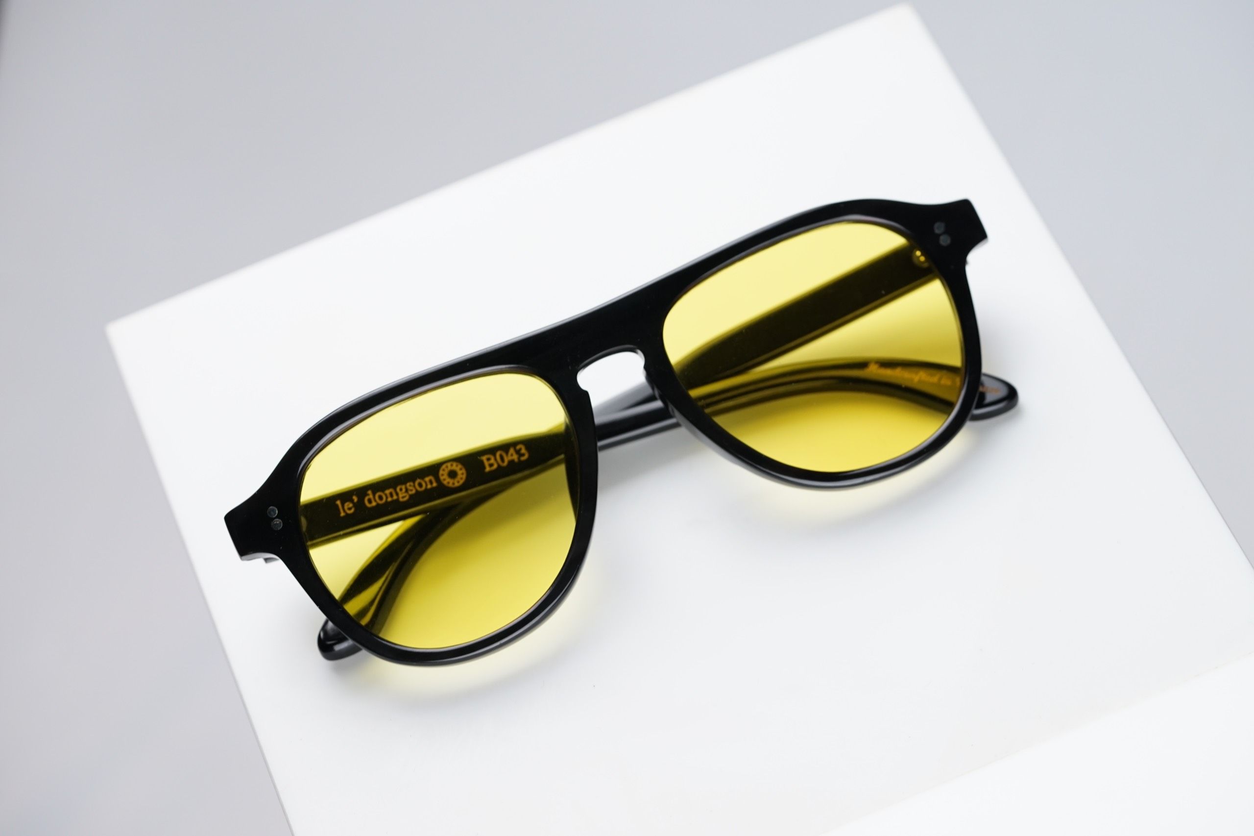 b043-black-shine-3