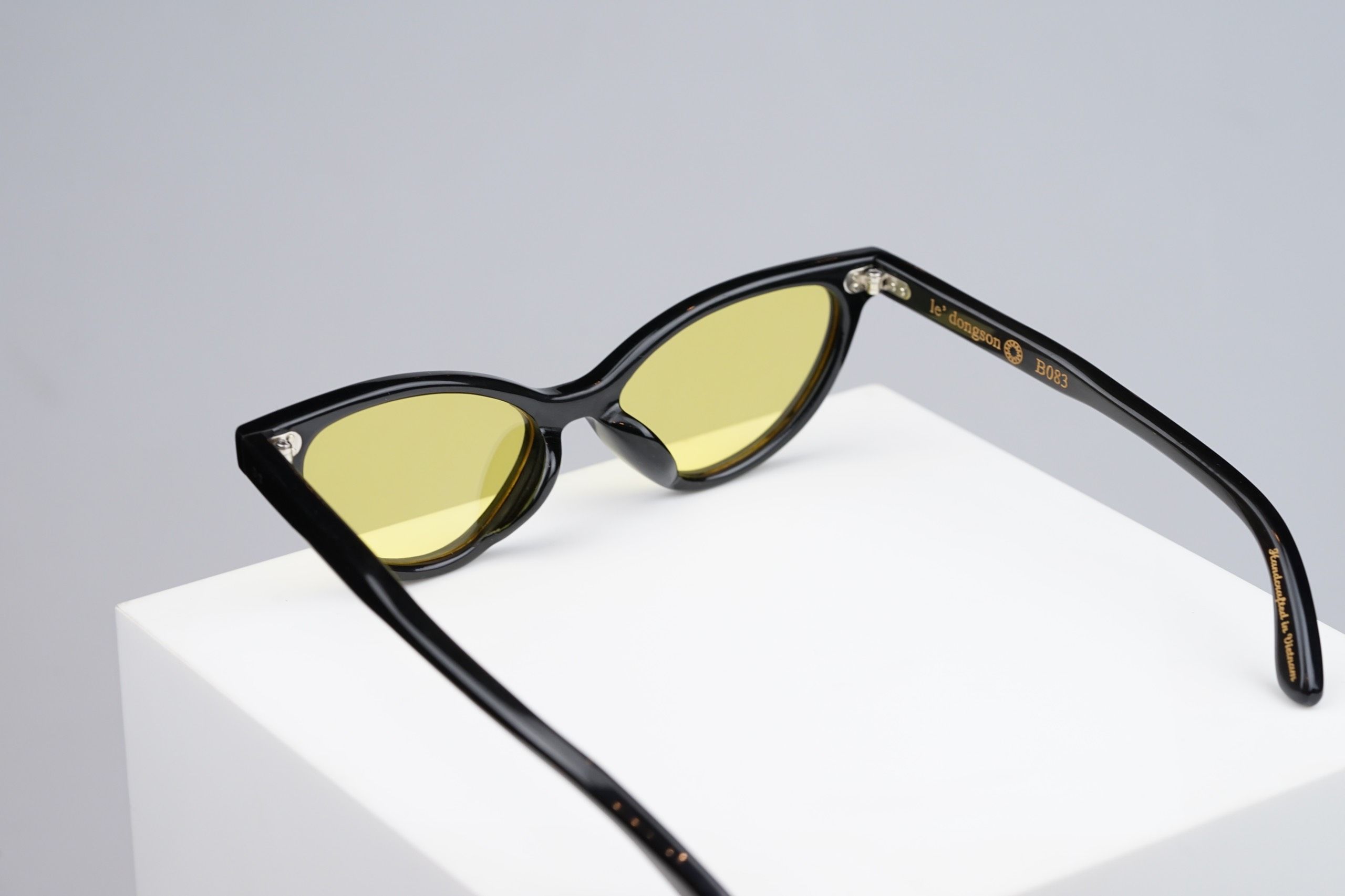 b083-black-shine-2