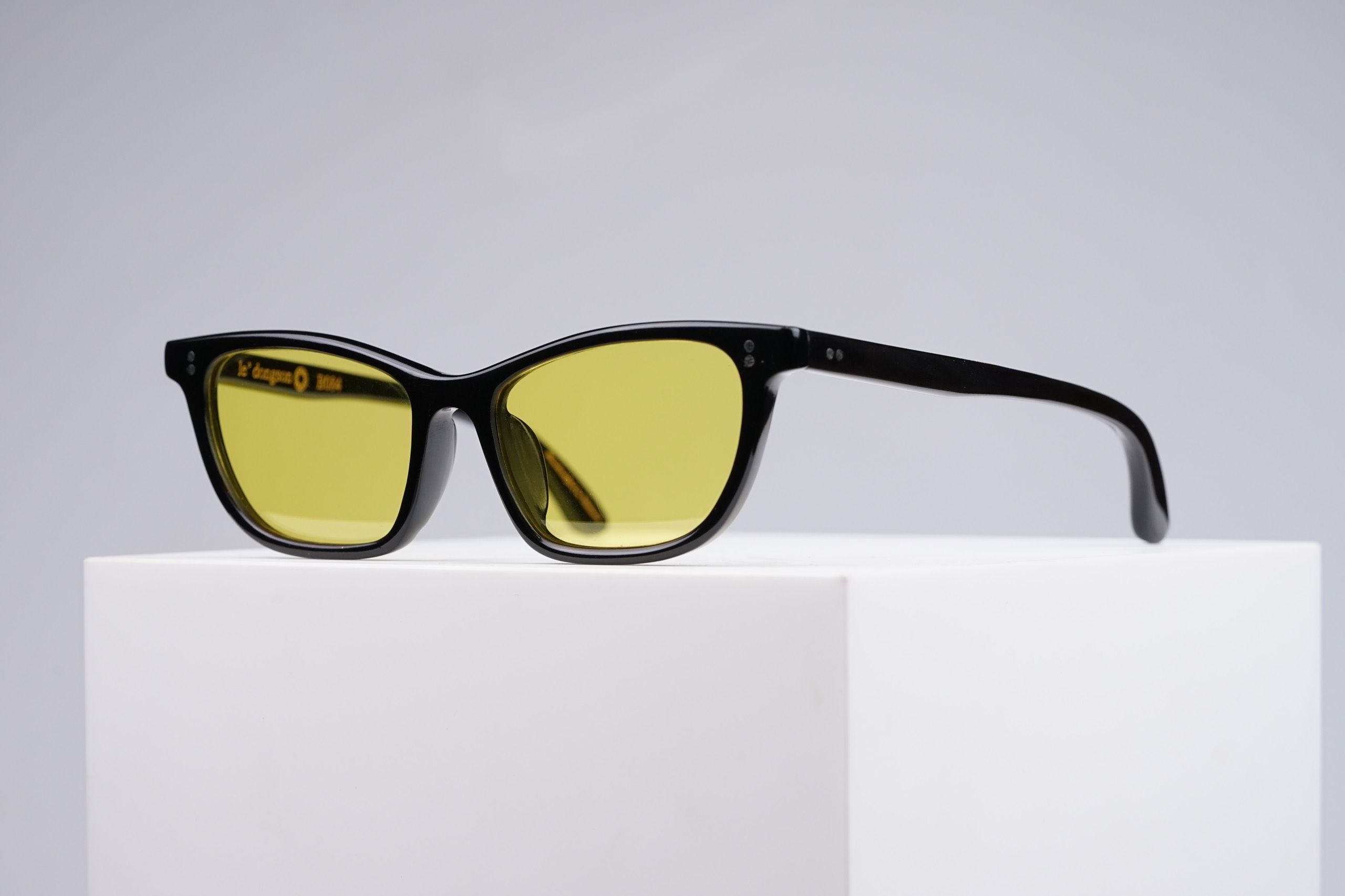 b084-black-shine-3