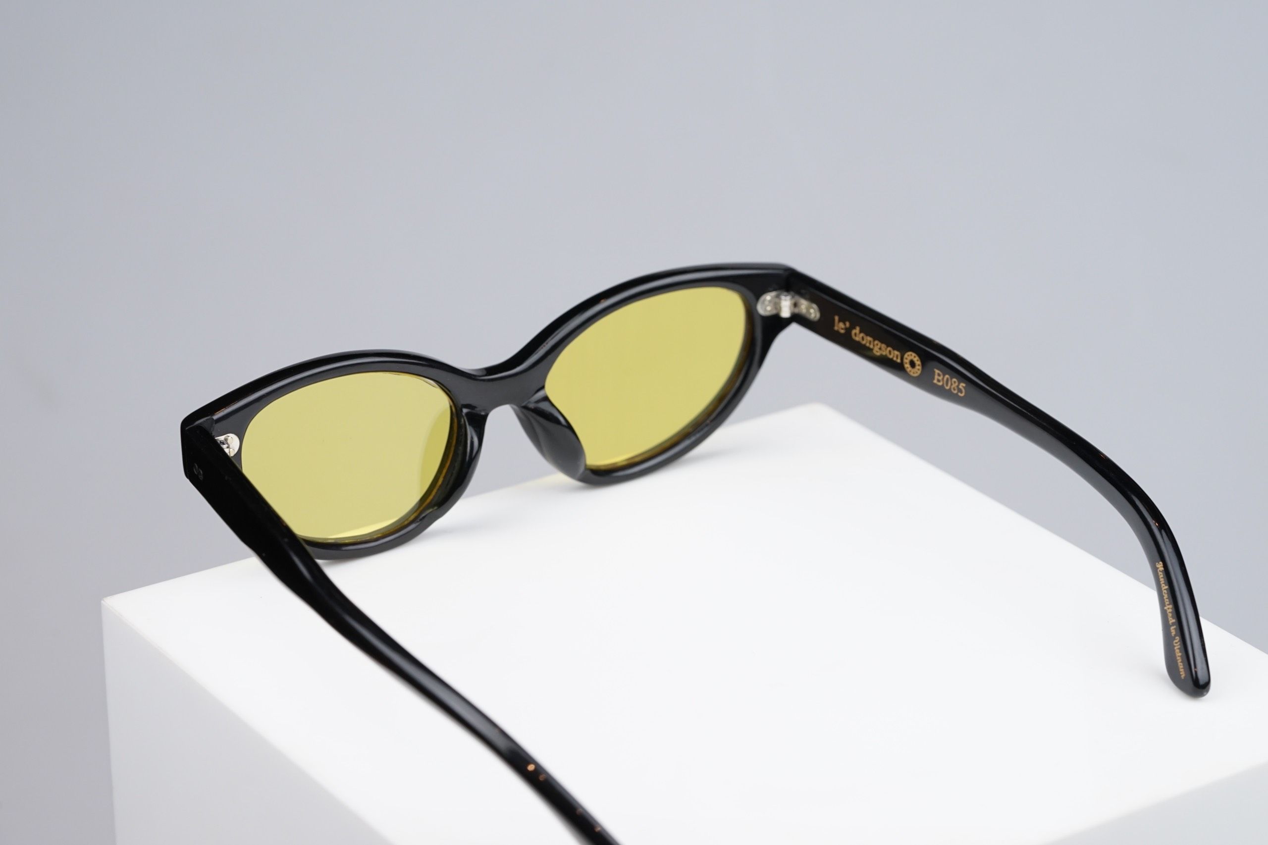 b085-black-shine-2