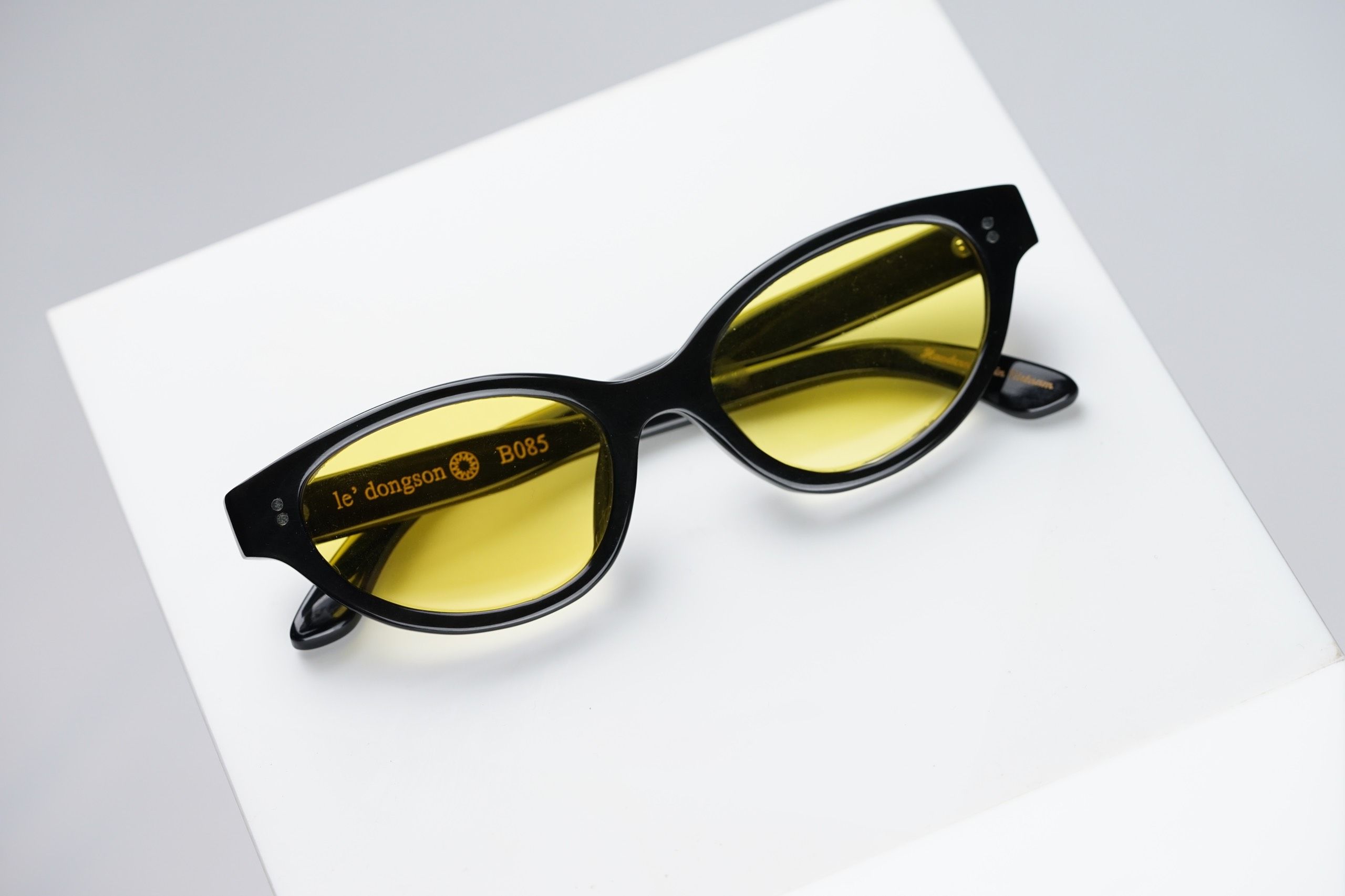b085-black-shine-3
