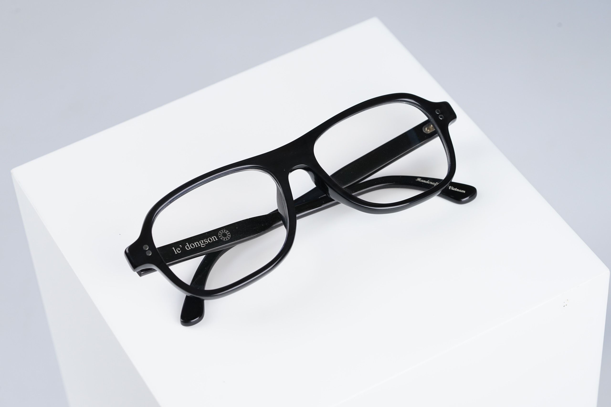 lds-0053-black-shine-2